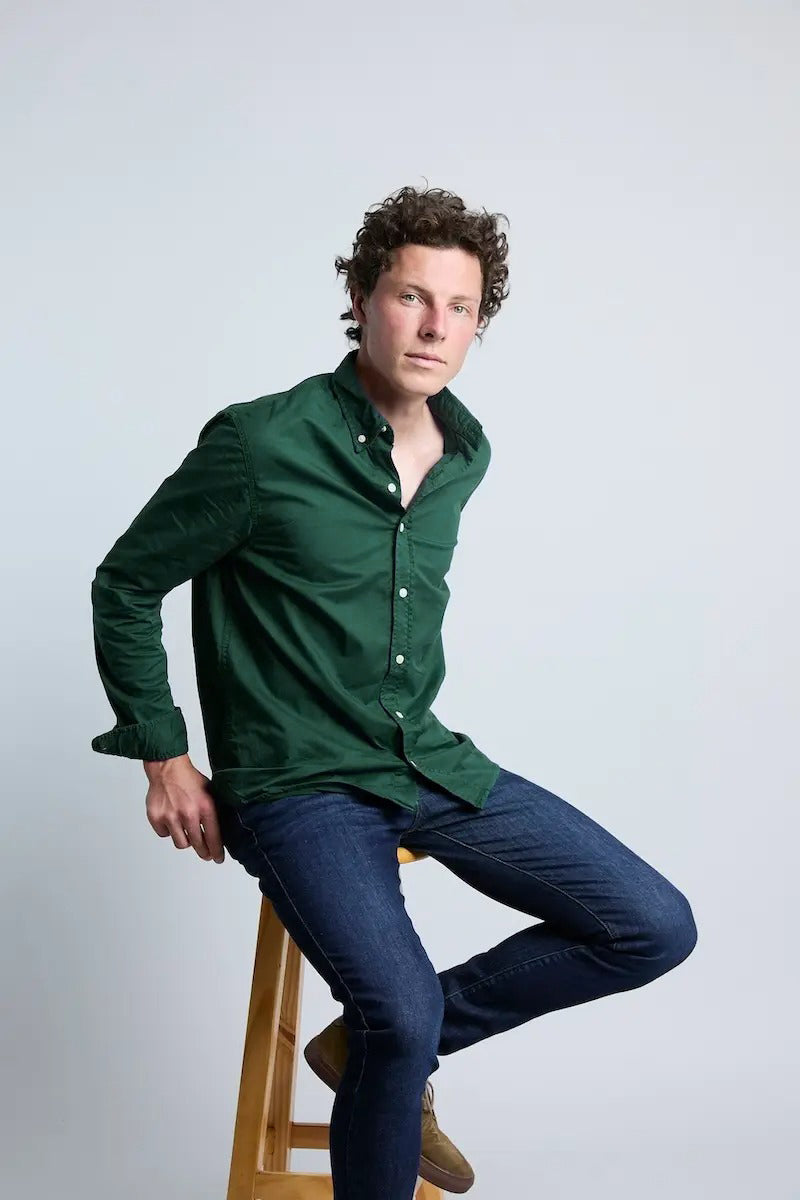 Camisa hombre algodón regular fit manga larga color verde oscuro