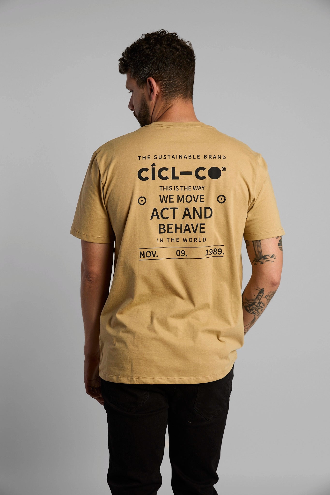 Camiseta hombre algodón orgánico estampado regular fit color beige