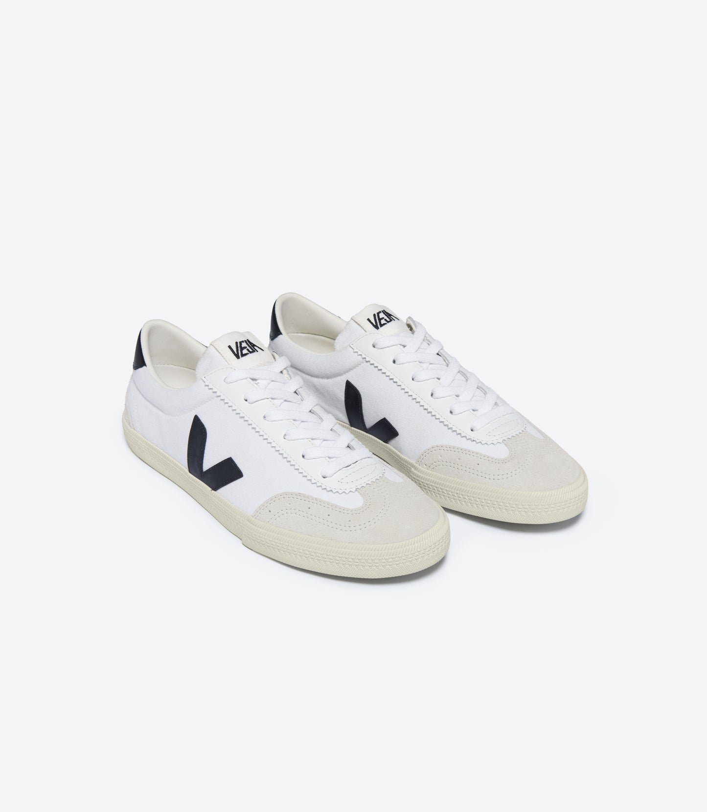 Tenis Veja Volley White Black