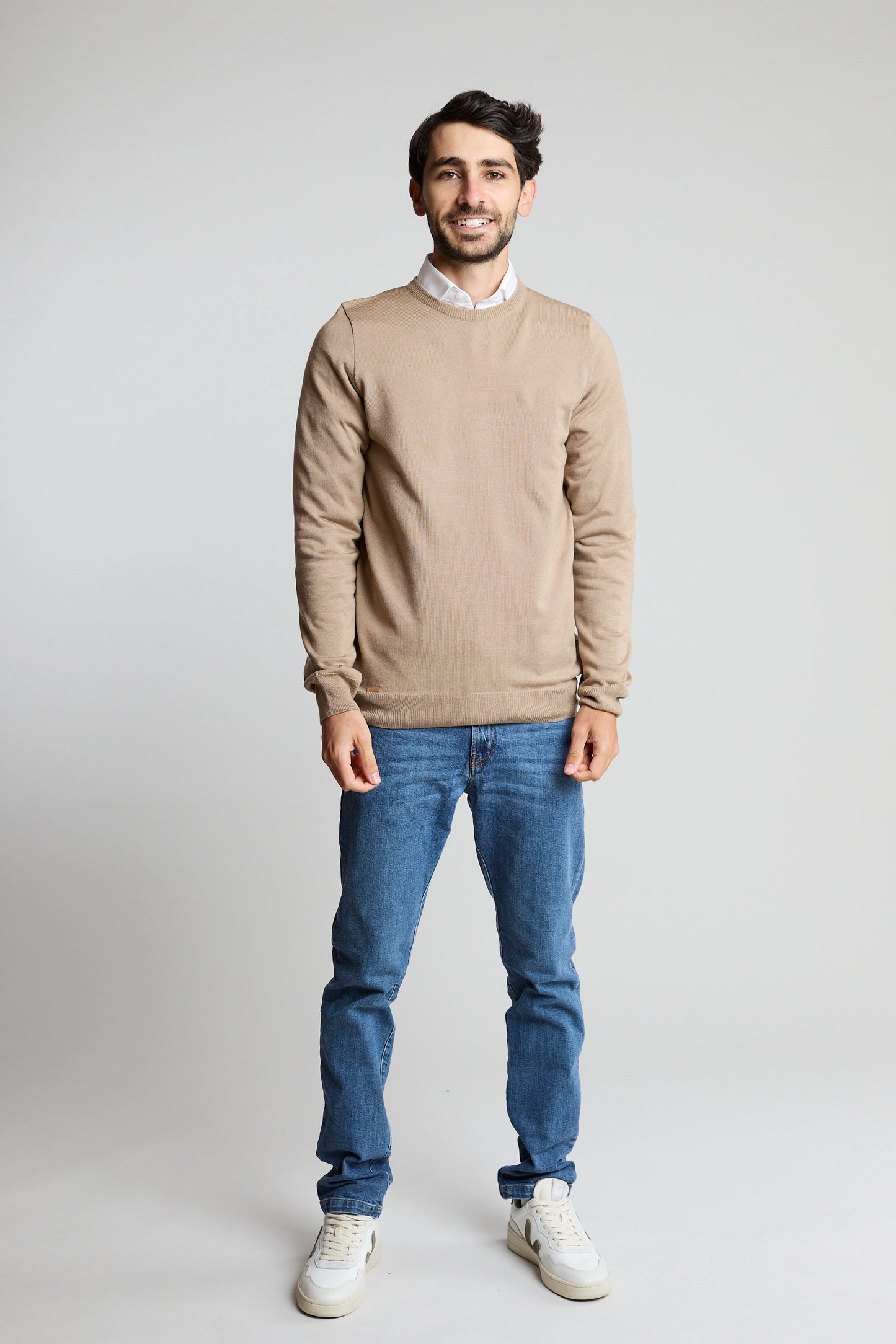 Sueter tejido básico beige