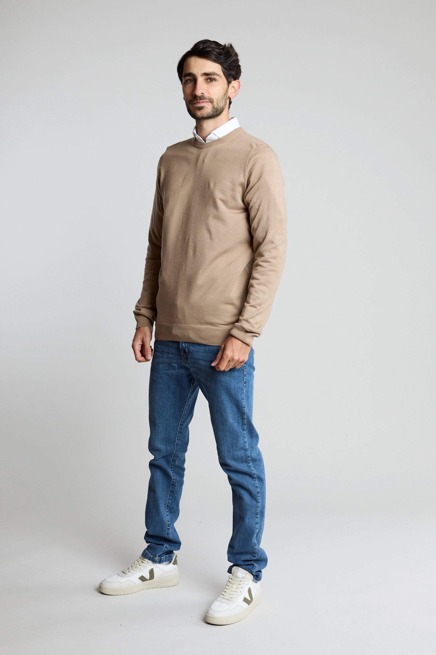 Sueter tejido básico beige