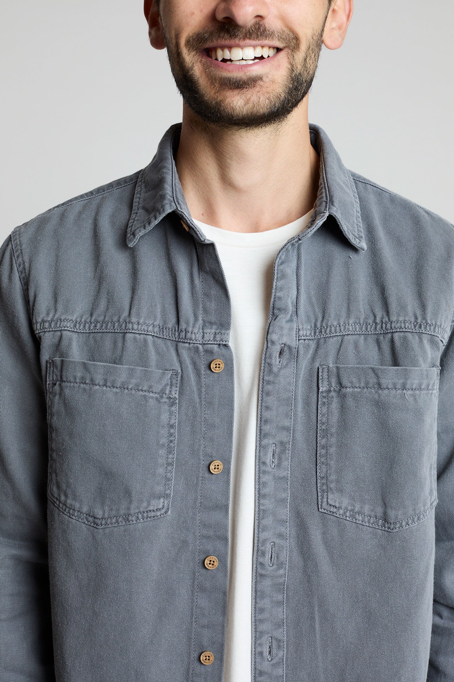 Sobrecamisa gris