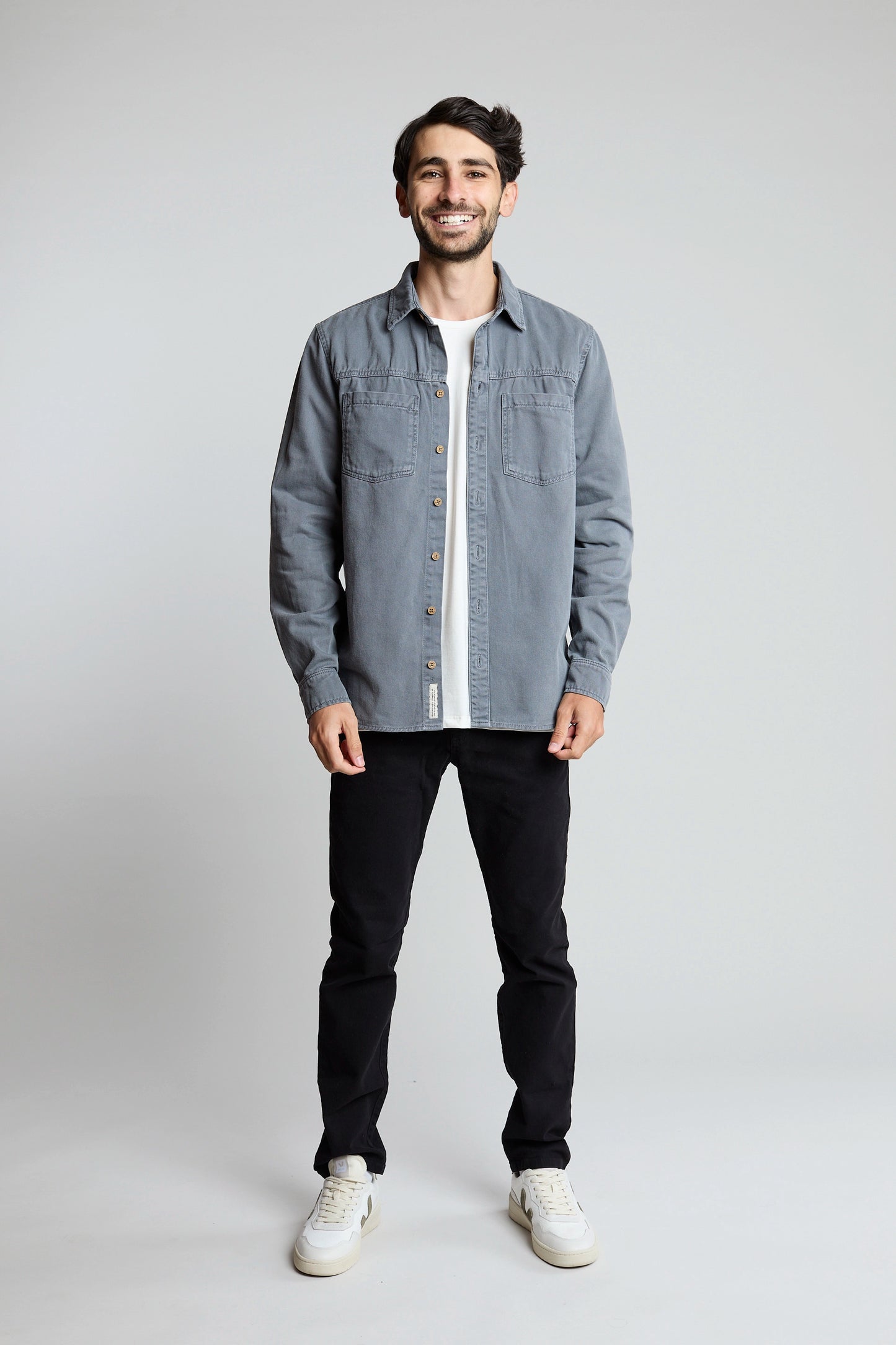 Sobrecamisa gris
