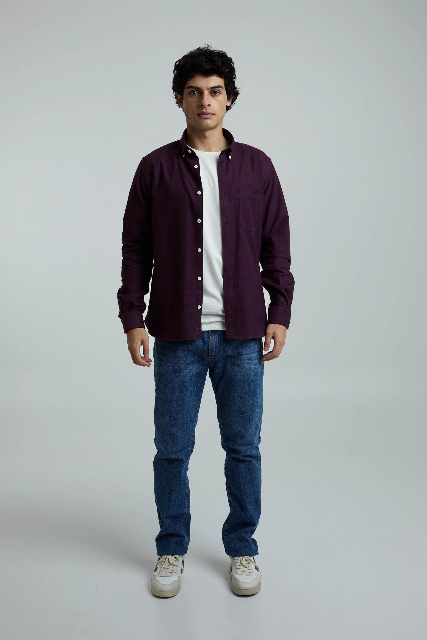 Camisa twill vinotinto