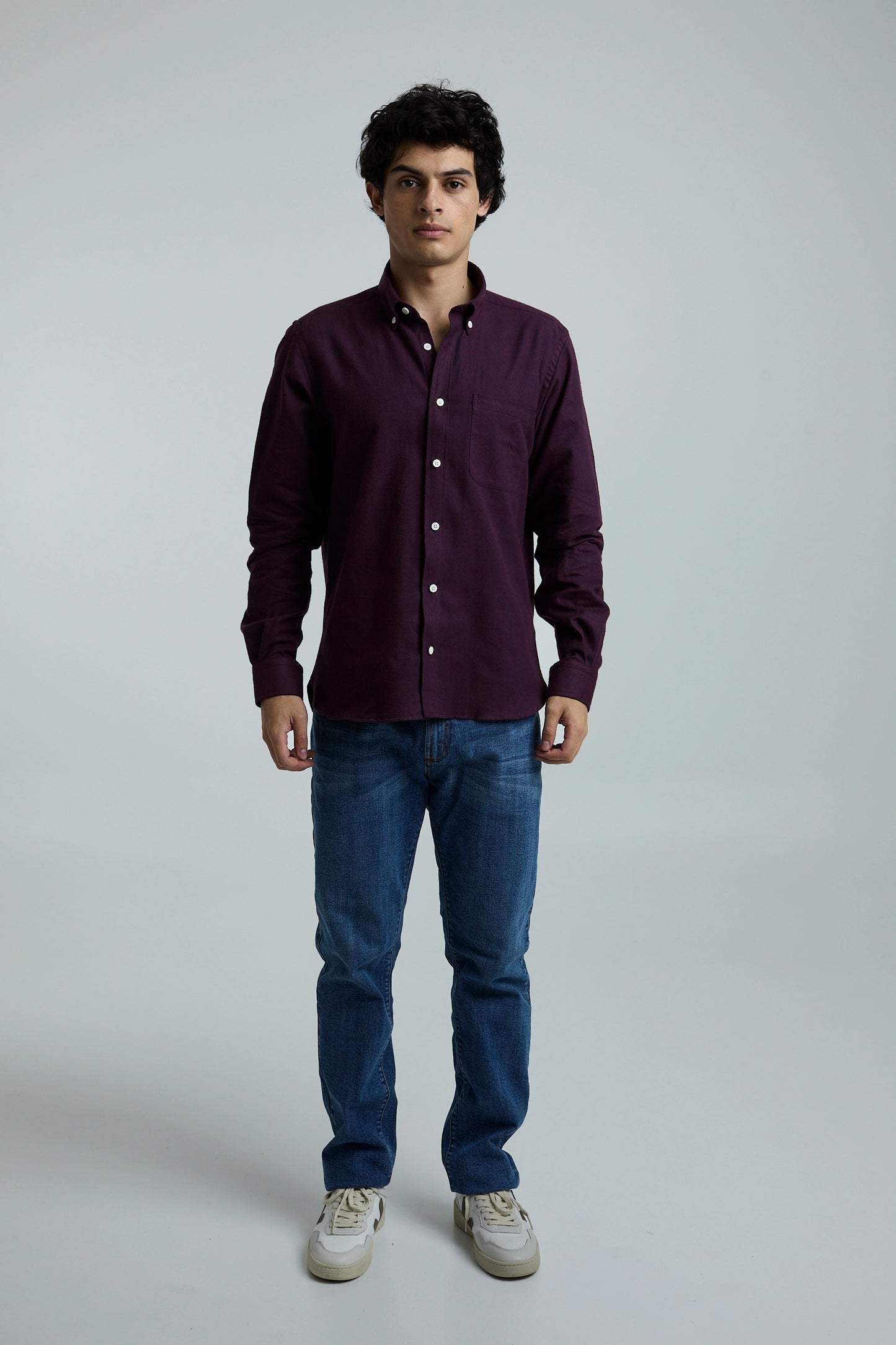 Camisa twill vinotinto