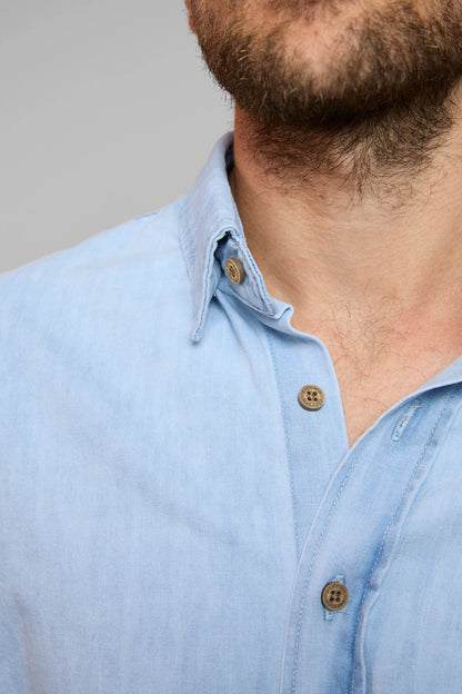 Camisa hombre algodón regular fit manga larga color azul claro