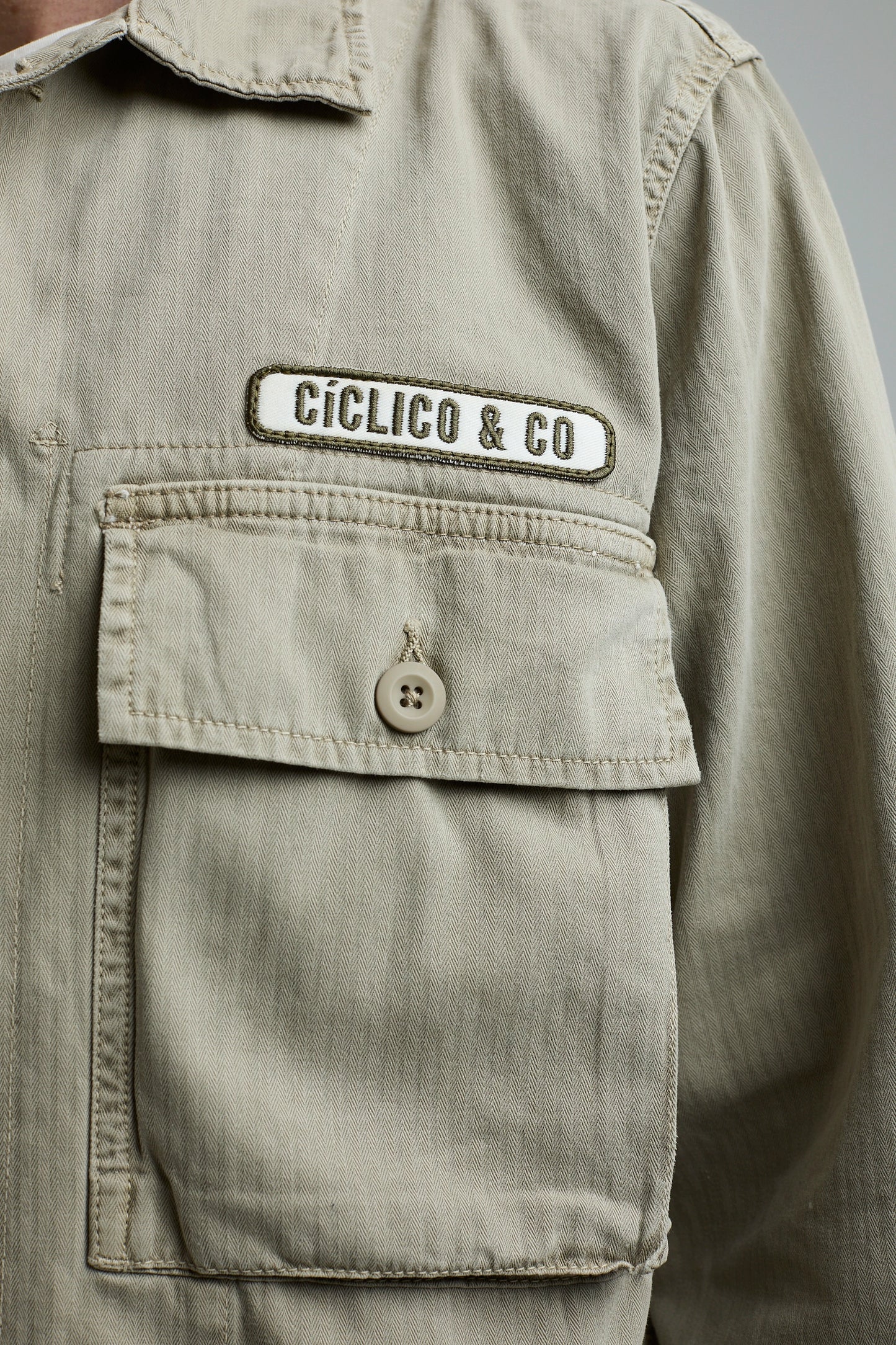 Chaqueta Camisa Cargo Beige
