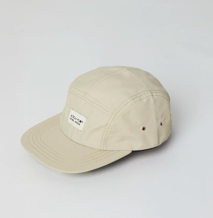 Gorra 5 panel beige