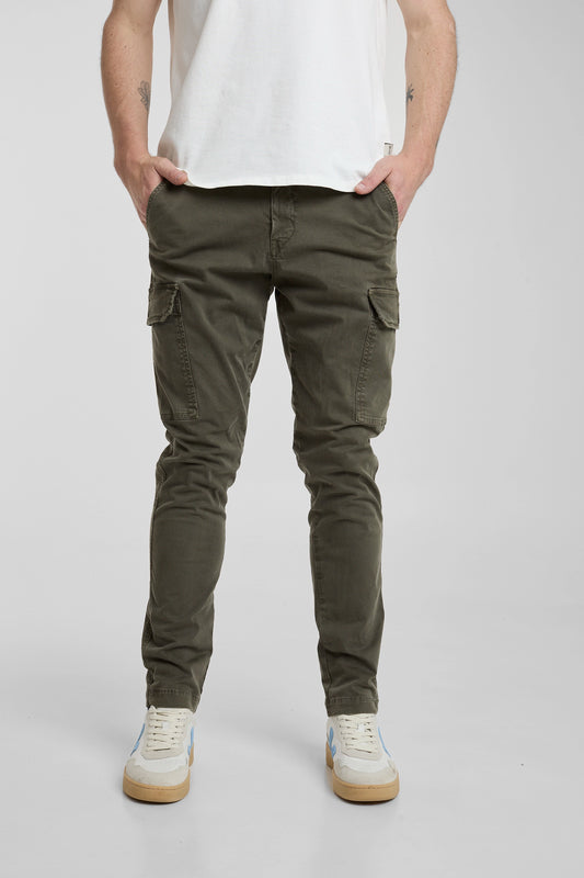 Pantalón Cargo Verde Militar