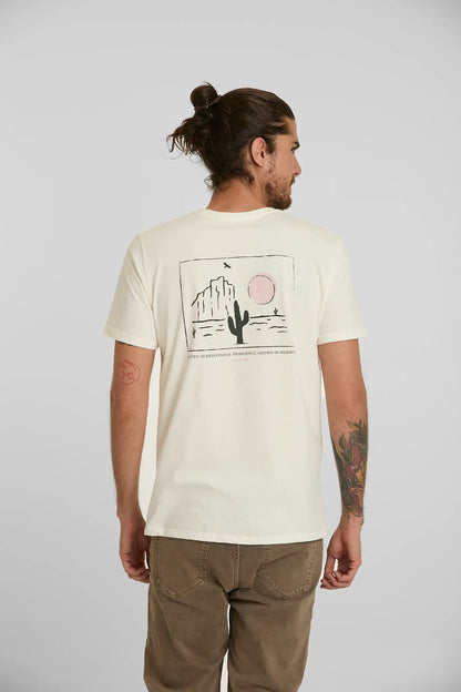 Camiseta Resilience