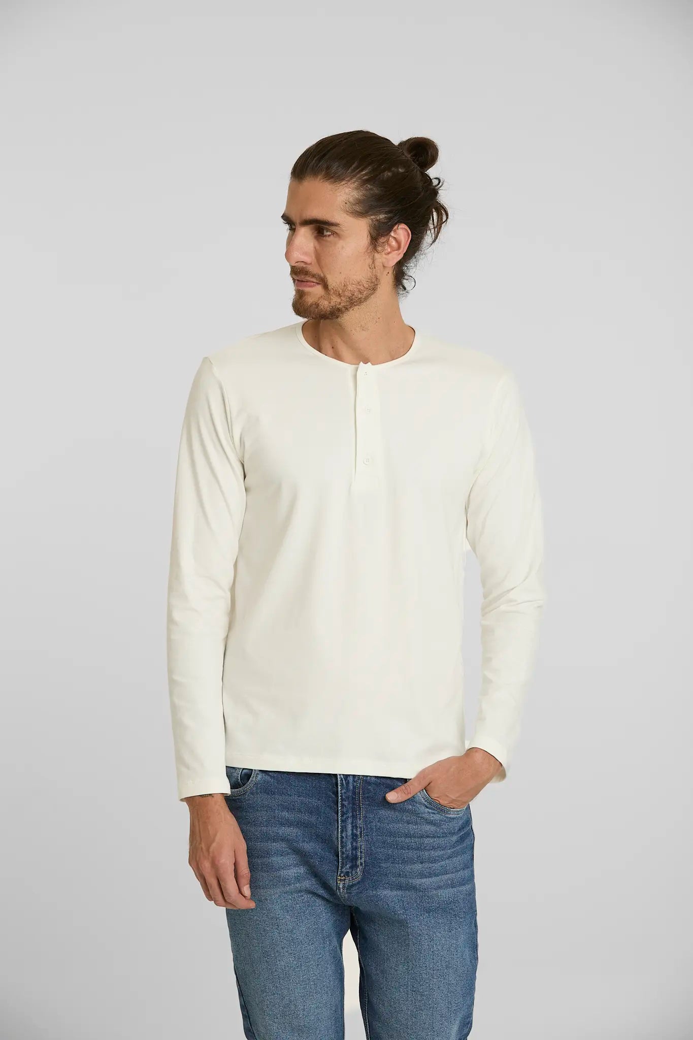Camiseta Henley Crudo