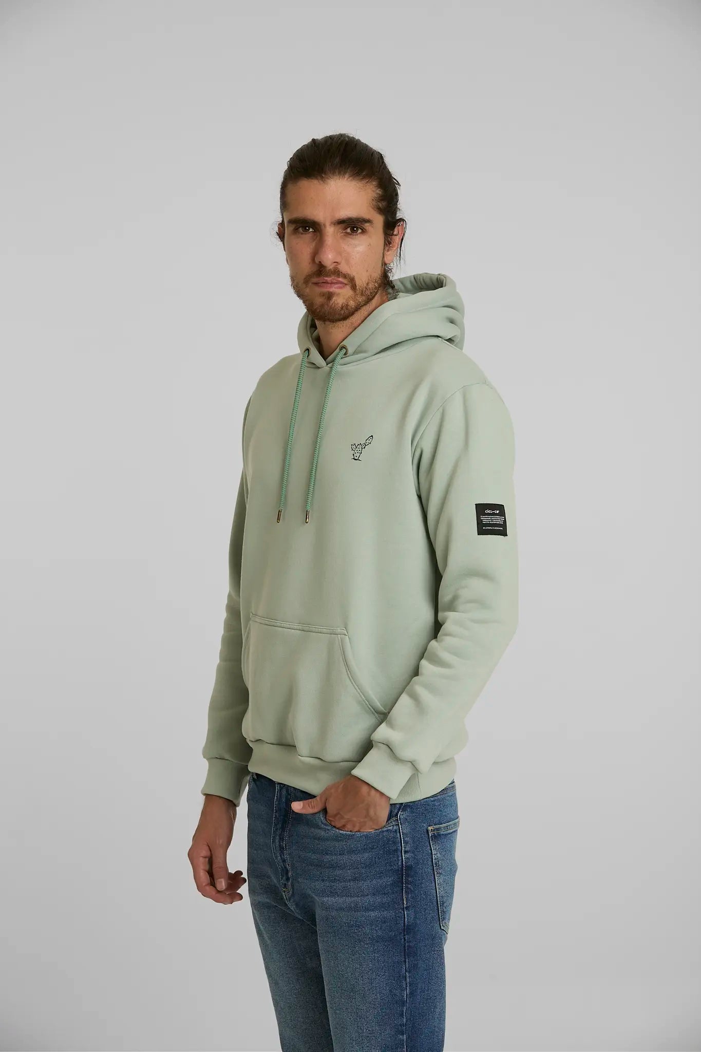 Hoodie Carry What Matters