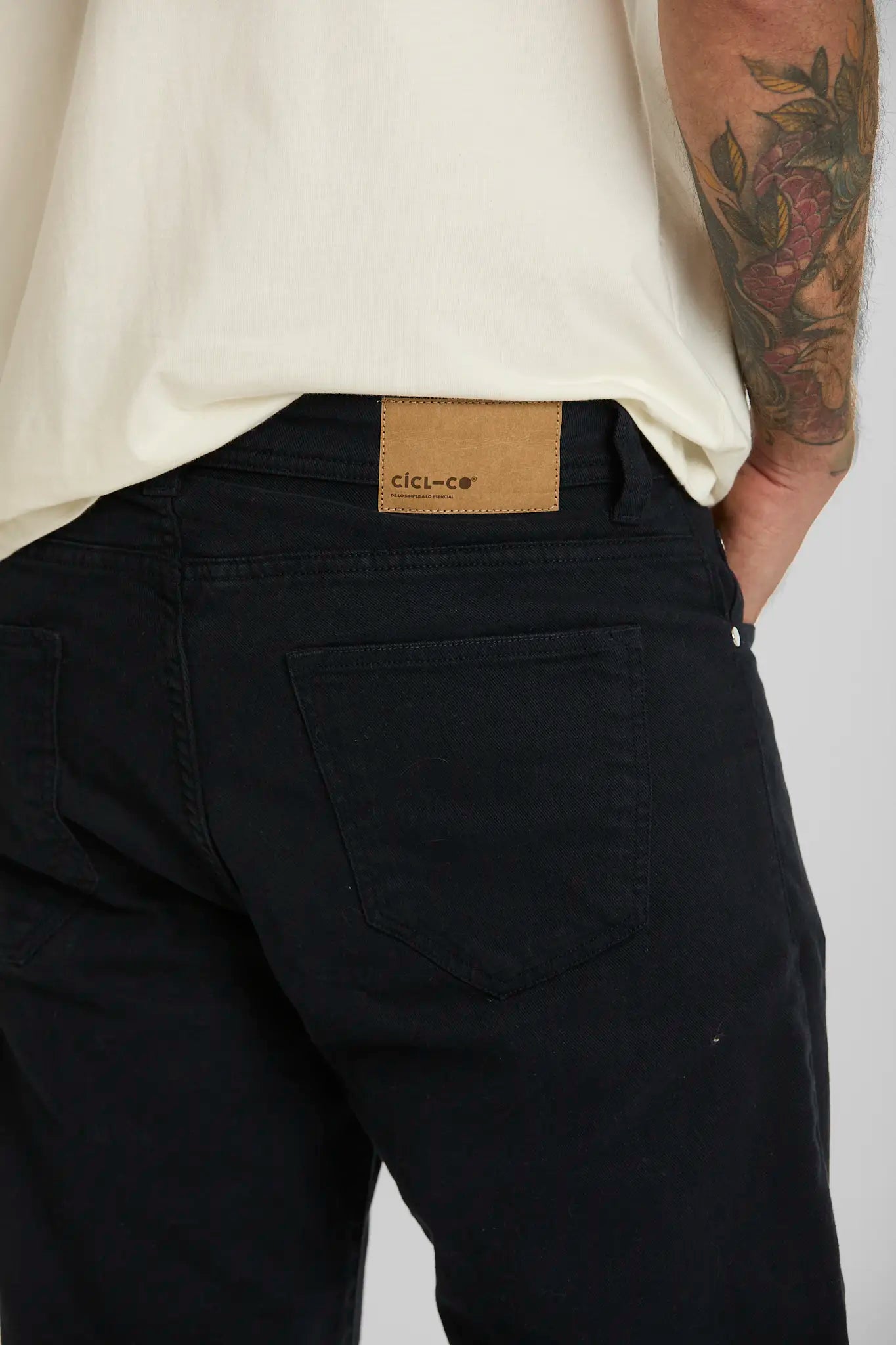 Pantalón five pocket azul oscuro