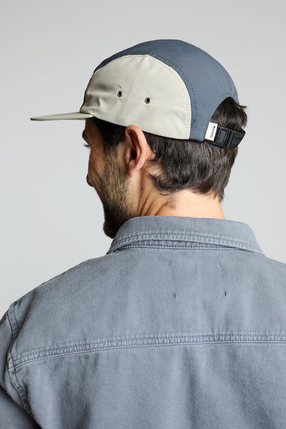 Gorra 5 panel tricolor verde