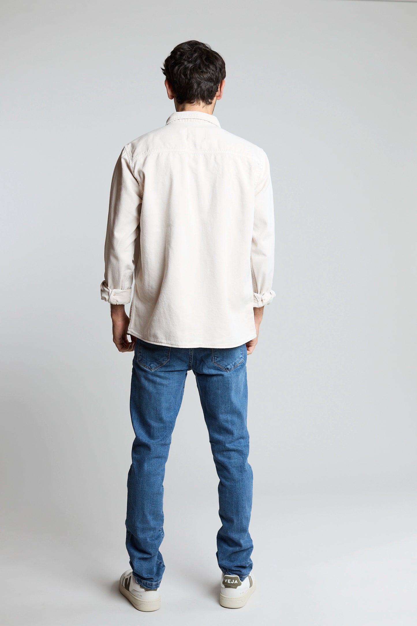 Sobrecamisa crudo